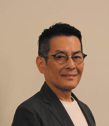 遠山久男氏